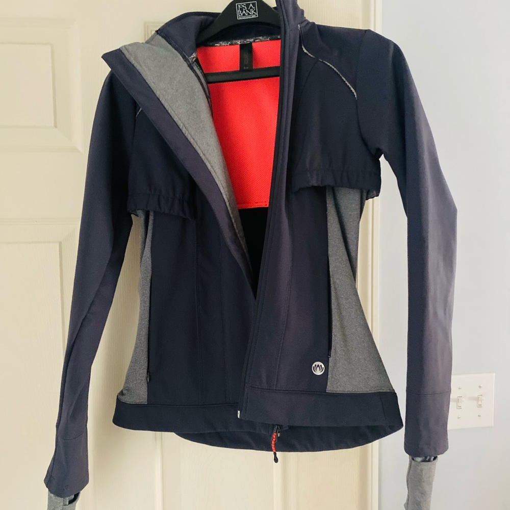 Too small worn once - mondatta S/P